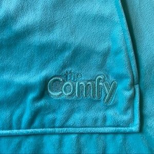The Comfy Sweatshirt/Blanket